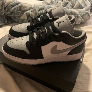 Nike Air Jordan 1 Low GS Light Smoke Grey Toe